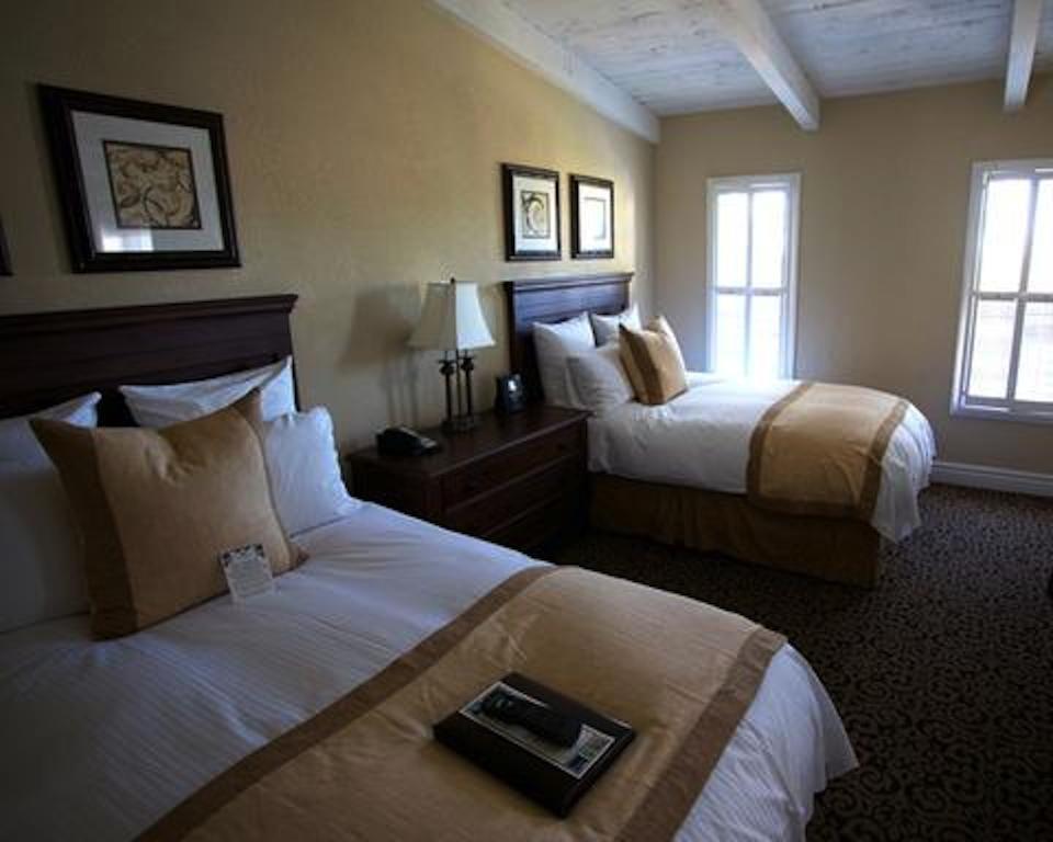 Wyndham Grand Desert Resort Las Vegas Room photo